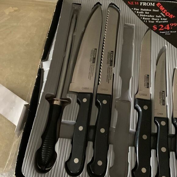 Emson 2002 Knife Set - Picture 3 of 6